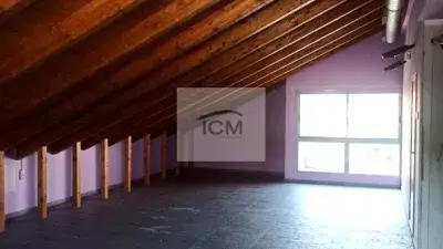 Chalet en Valdemoro ideal restaurante 400m2 4 habitaciones