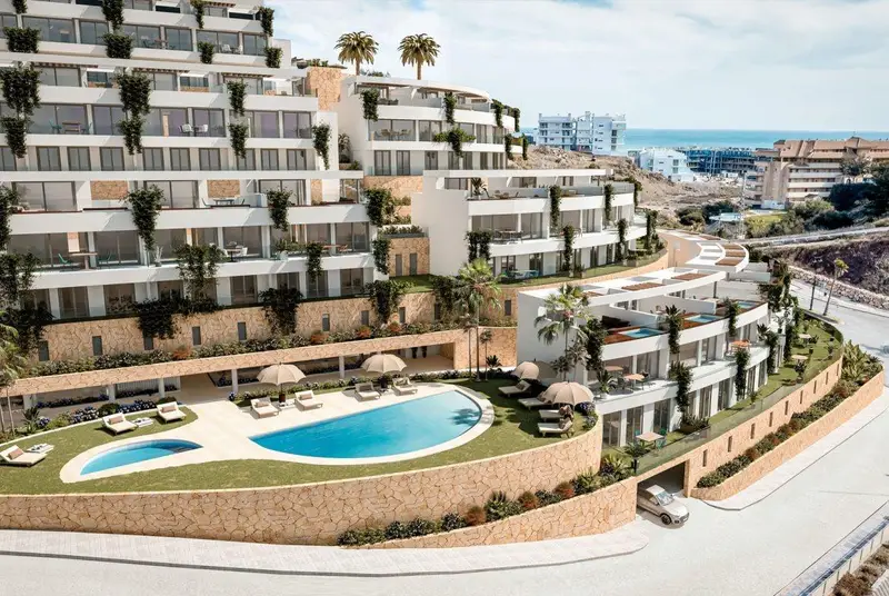 Adosados de Lujo con Vistas al Mar en El Higueron Costa del Sol