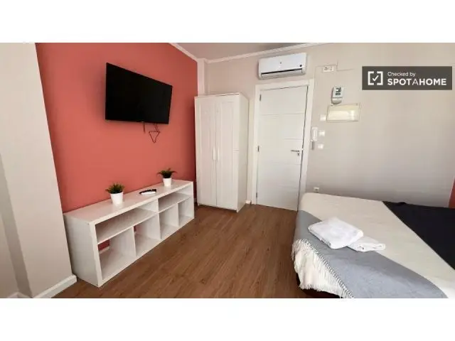 Estudio en Russafa Valencia para dos personas