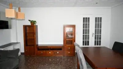 Piso en Alquiler Xirivella 4 Dormitorios Amueblado