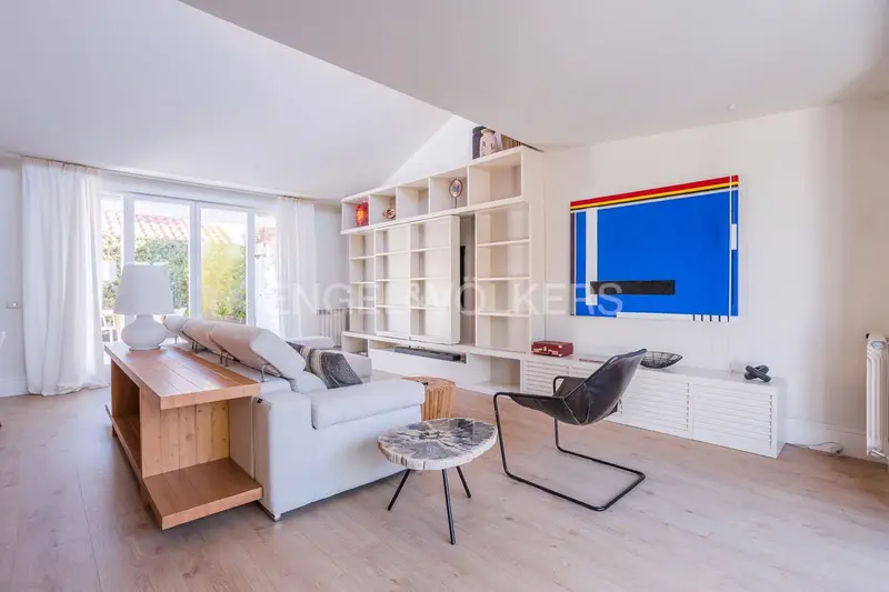 Atico Duplex de Lujo en Los Jeronimos Madrid