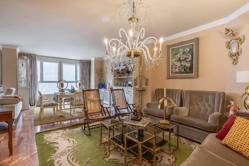 Piso en venta en Granada ciudad 5 dormitorios 232m2