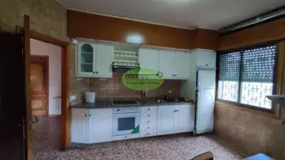 Chalet en venta en Toén