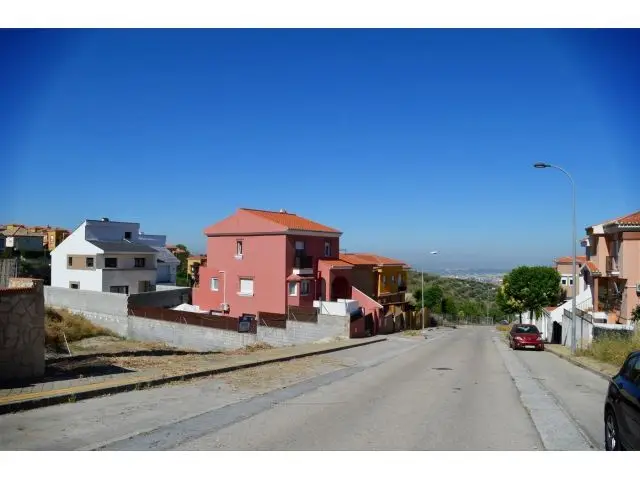 Parcela en Venta Jun Urbanizacion Aben Humeya