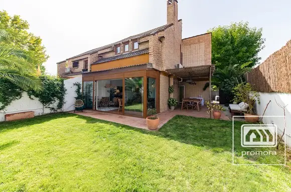 CHALET PAREADO EN ALQUILER EN POZUELO DE ALARCON