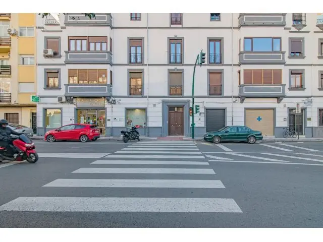 Venta Piso 165m2 Carretera Sierra Paseo Bomba Granada