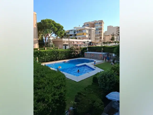 Apartamento 2 Dormitorios Torremolinos La Carihuela Cerca Playa
