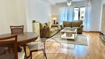 Alquiler Piso Centro Oviedo 2 Dormitorios 2 Baños Amueblado