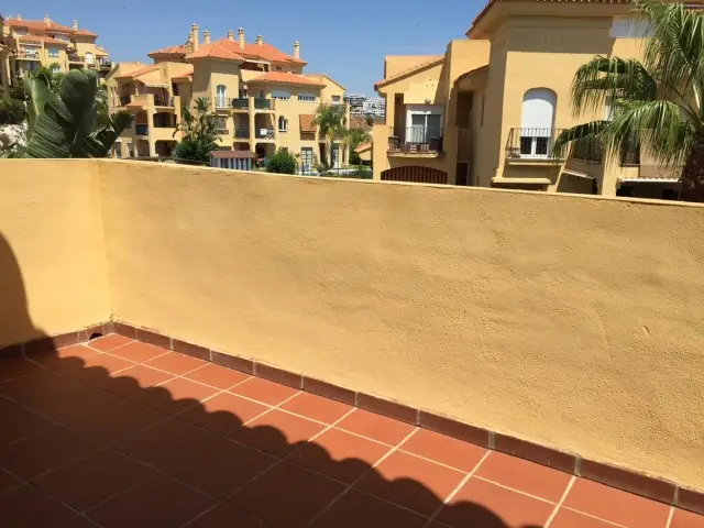 Apartamento 2 Dormitorios Costa del Sol Alquiler
