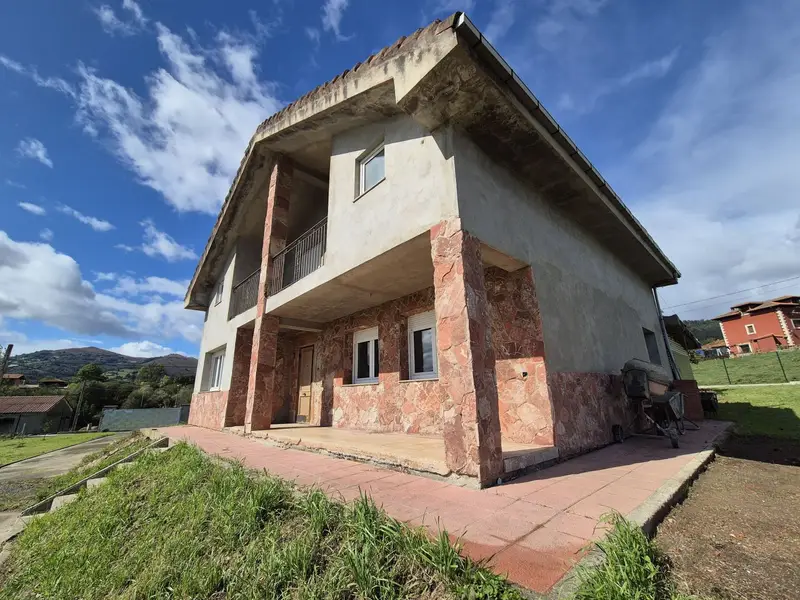 Venta Casa 4 Habitaciones Grado