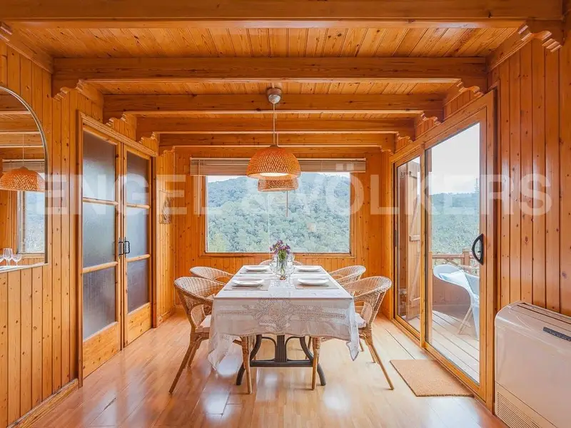 Casa en Alquiler Sant Cugat del Valles 4 Dormitorios 2 Baños