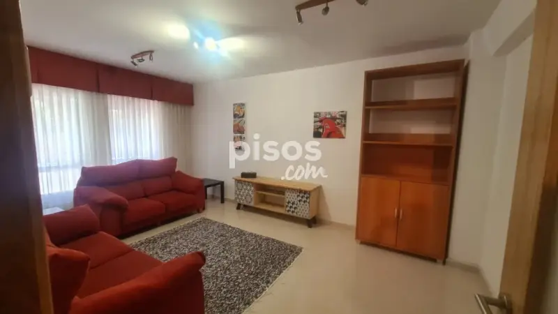 Piso en Alquiler Ensanche Santiago 3 Dormitorios
