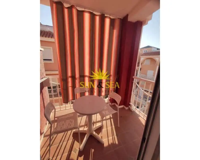 Apartamento en alquiler en Gaspar Perelló, Torrevieja, Alicante