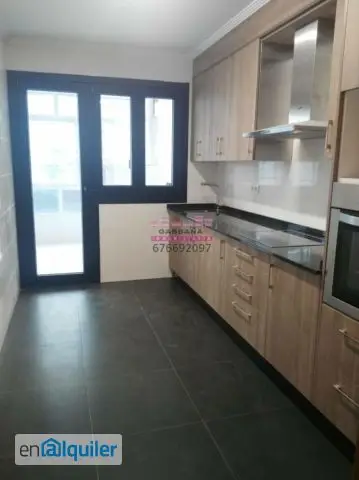 Vivienda Reformada 200m2 Vialia Cuatro Dormitorios