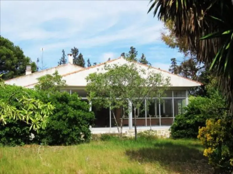 Chalet en Garrapinillos con Piscina y Barbacoa