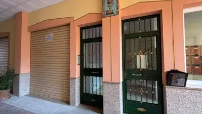 Piso en venta en Maracena cerca del metro