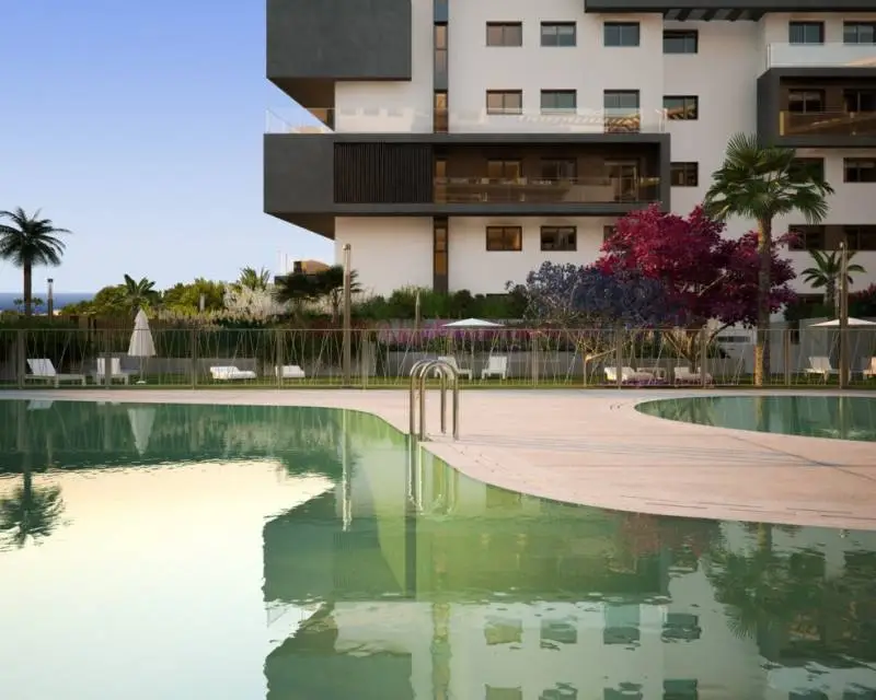 Apartamento con Piscina en Campoamor Orihuela