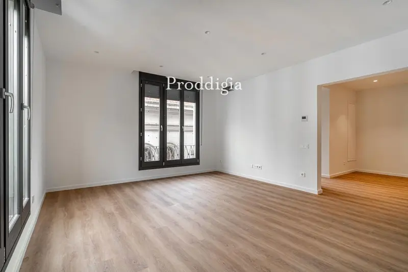 Exclusiva vivienda en la calle Balmes