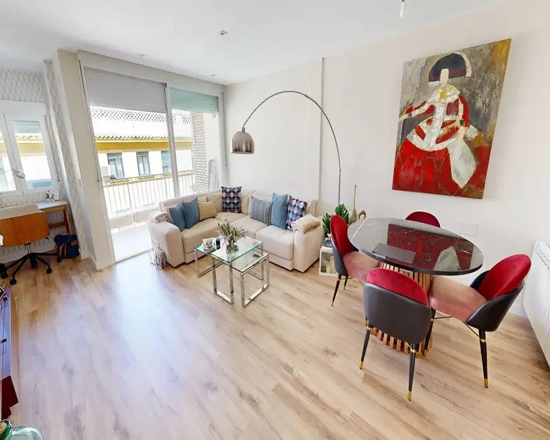 Piso 84m2 2 habitaciones 2 baños Jaén