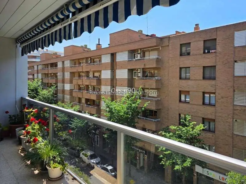 Dúplex 3 habitaciones en Lleida zona alta con parking