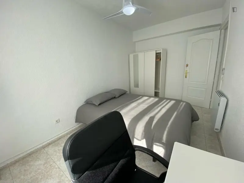 Habitacion Doble en Villaverde Bajo para Estudiantes y Jovenes