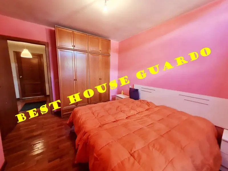 Apartamento con Terraza en Centro Guardo