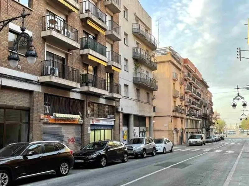 venta Local Comercial en Distrito 5, Tarragona (CAN0000167354)- Globaliza