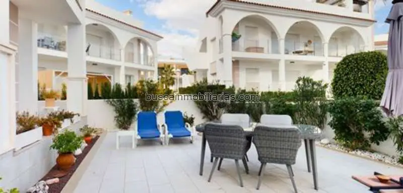 Apartamento en Venta Quesada 2 Dormitorios 2 Baños Piscina