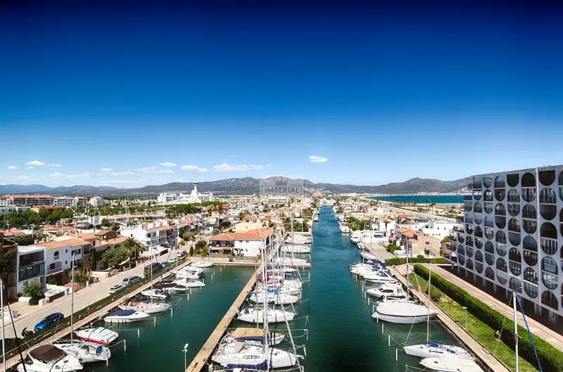 Apartamento Lujo Empuriabrava Primera Linea Mar