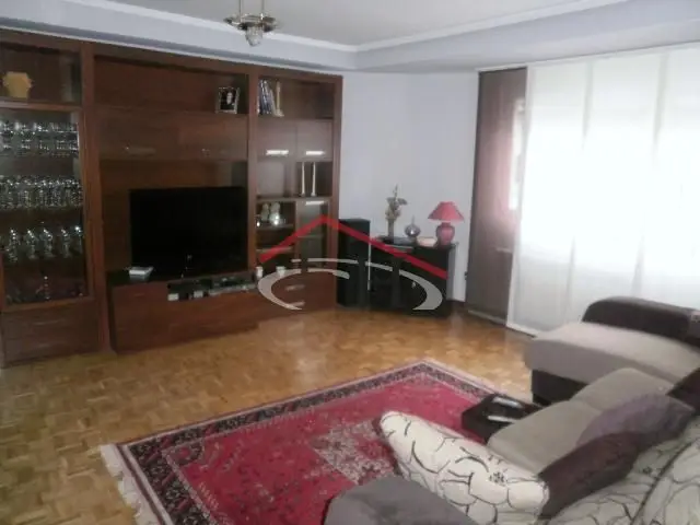 Venta Piso con Garaje en Goya Navatejera