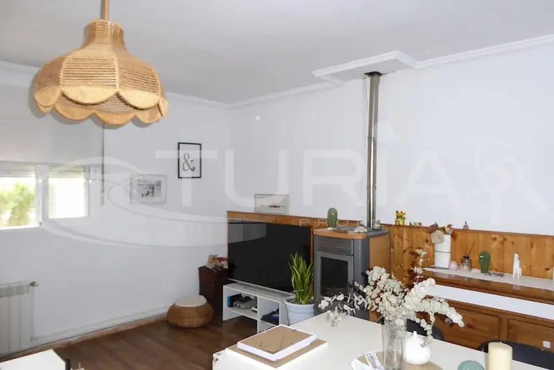 Chalet en Vilamarxant con Piscina y Garaje Grande