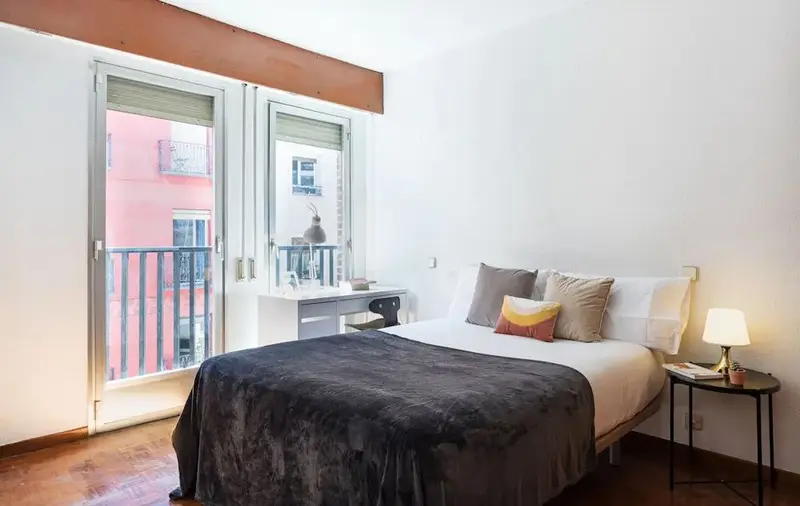Apartamento en alquiler en Calle de Estanislao Figueras Madrid