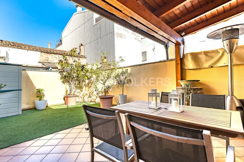 Casa en venta en Sabadell con local de 330m² y 4 dormitorios
