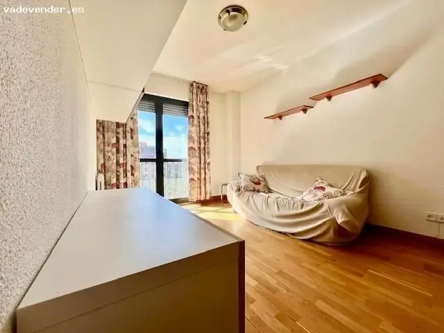 Apartamento en Alquiler 2 Dormitorios Yamaguchi Pamplona