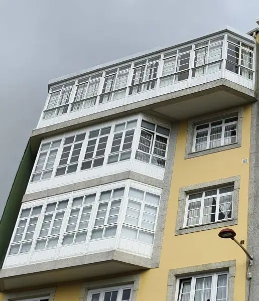 Venta de piso en Cariño Población