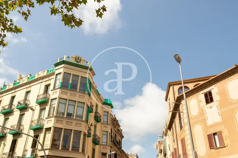 Piso Reformado en Sarria 74m2 1 Dormitorio Suite Trastero Parking