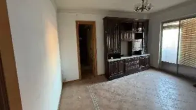 Piso en Venta Villatobas 108m2 3 Dormitorios 1 Baño