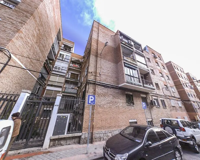 Piso en venta Madrid calle Alfaro 45m2