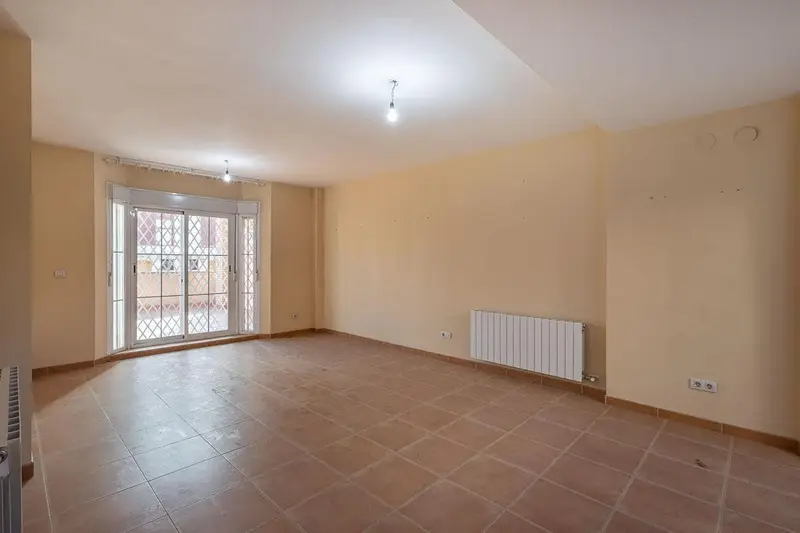 Casa en Venta en Armilla Gran Capacidad