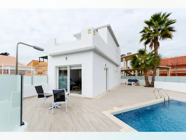 Adosado en Venta Torrevieja Cerca de la Playa