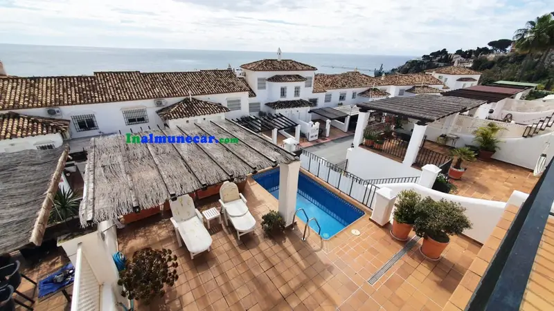 Adosado en Venta La Herradura Vistas al Mar Piscina Privada