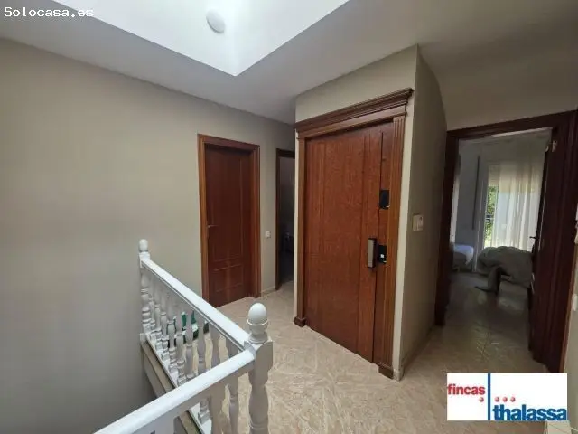 Chalet en Venta en Can Baladia 8 Dormitorios Piscina