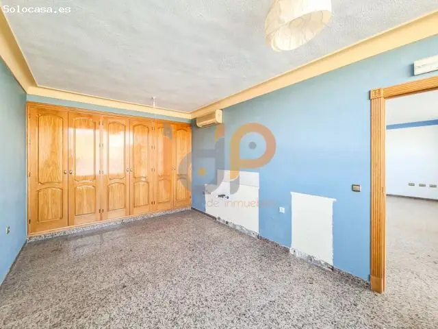 Local Comercial en Venta Huércal Overa Almería