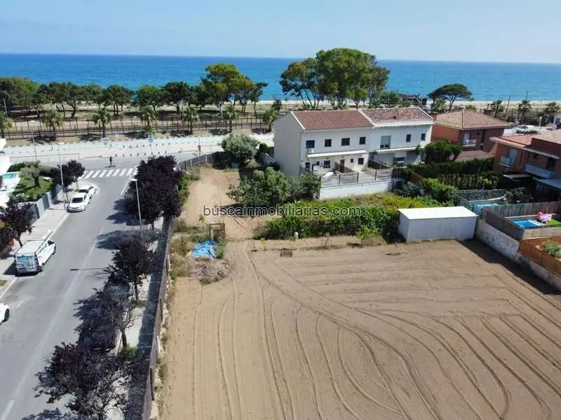 Parcela rústica en venta en Pineda de Mar