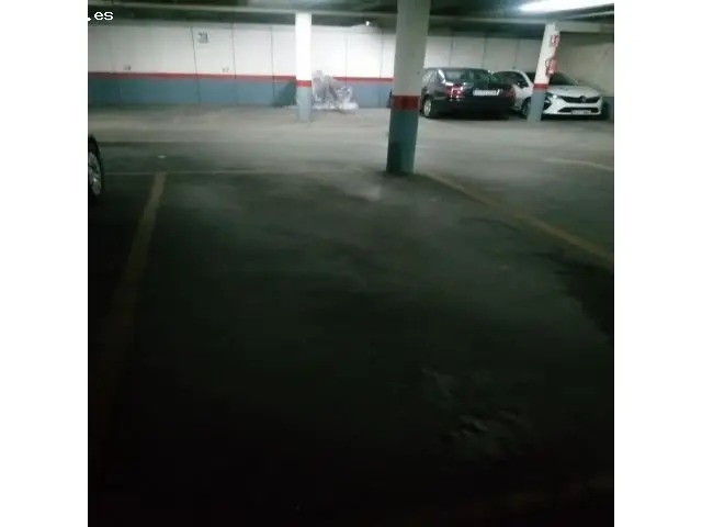 Garaje Rambla Centro: Acceso F	cil y Aparcamiento Sencillo