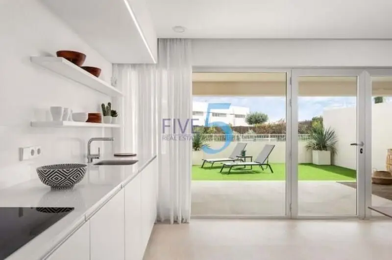 Apartamentos de 2 y 3 dormitorios en Torrevieja