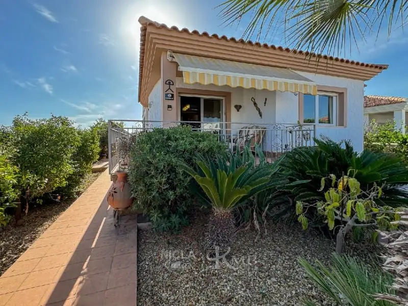 Chalet en Venta Aljariz Antas 3 Dormitorios Piscina Jacuzzi