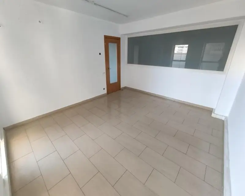 Local en Venta en Lleida 130m2