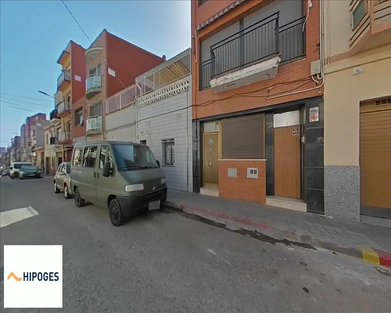 Casa Unifamiliar 130m2 4 Habitaciones 3 Baños Sabadell