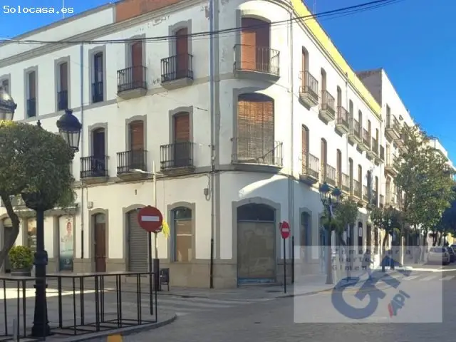 Alquiler Local Comercial Calle Mayor 160m2 Esquina